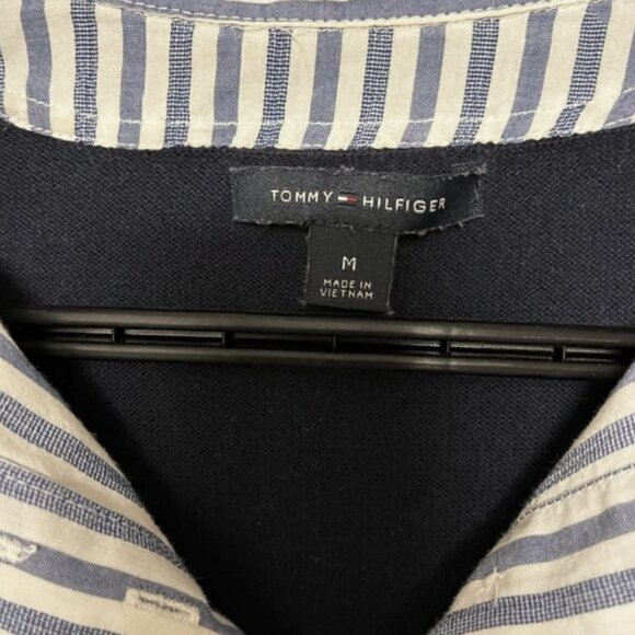 Tommy Hilfiger Fooler V-Neck Sweater, SIZE M - Picture 3 of 5